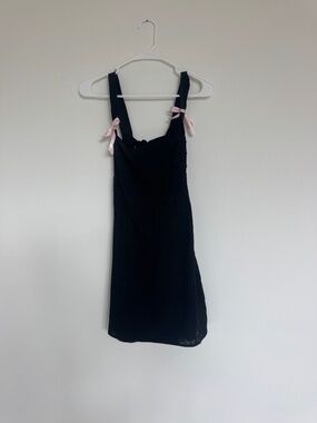 beginning boutique US 2 black mini dress
